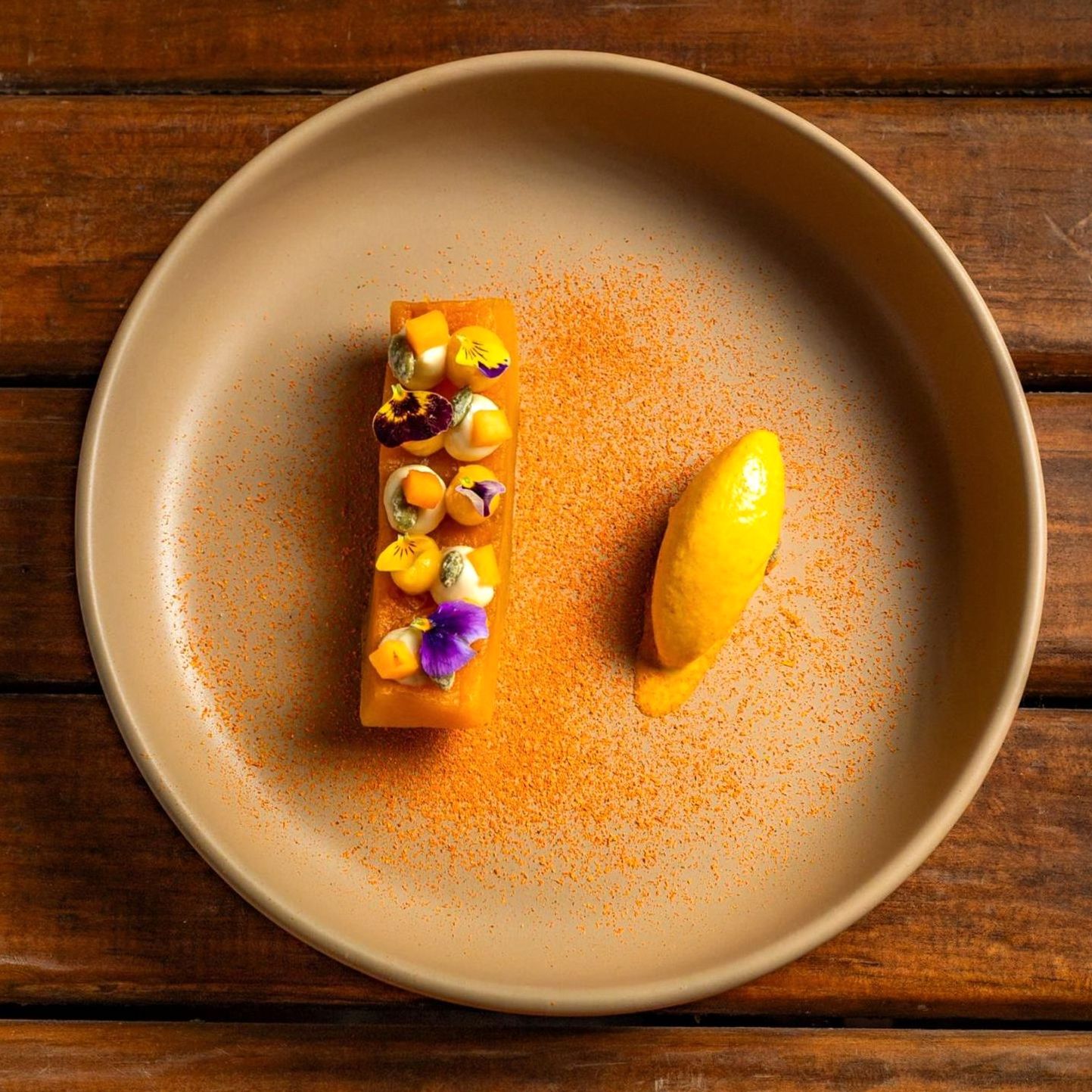 Mango dessert