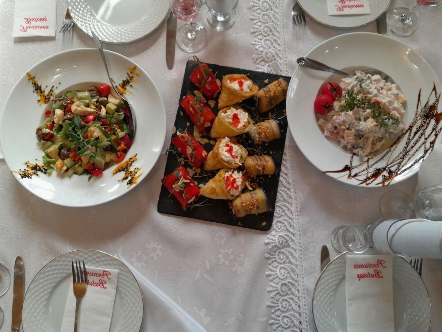 Seasonal catering spread