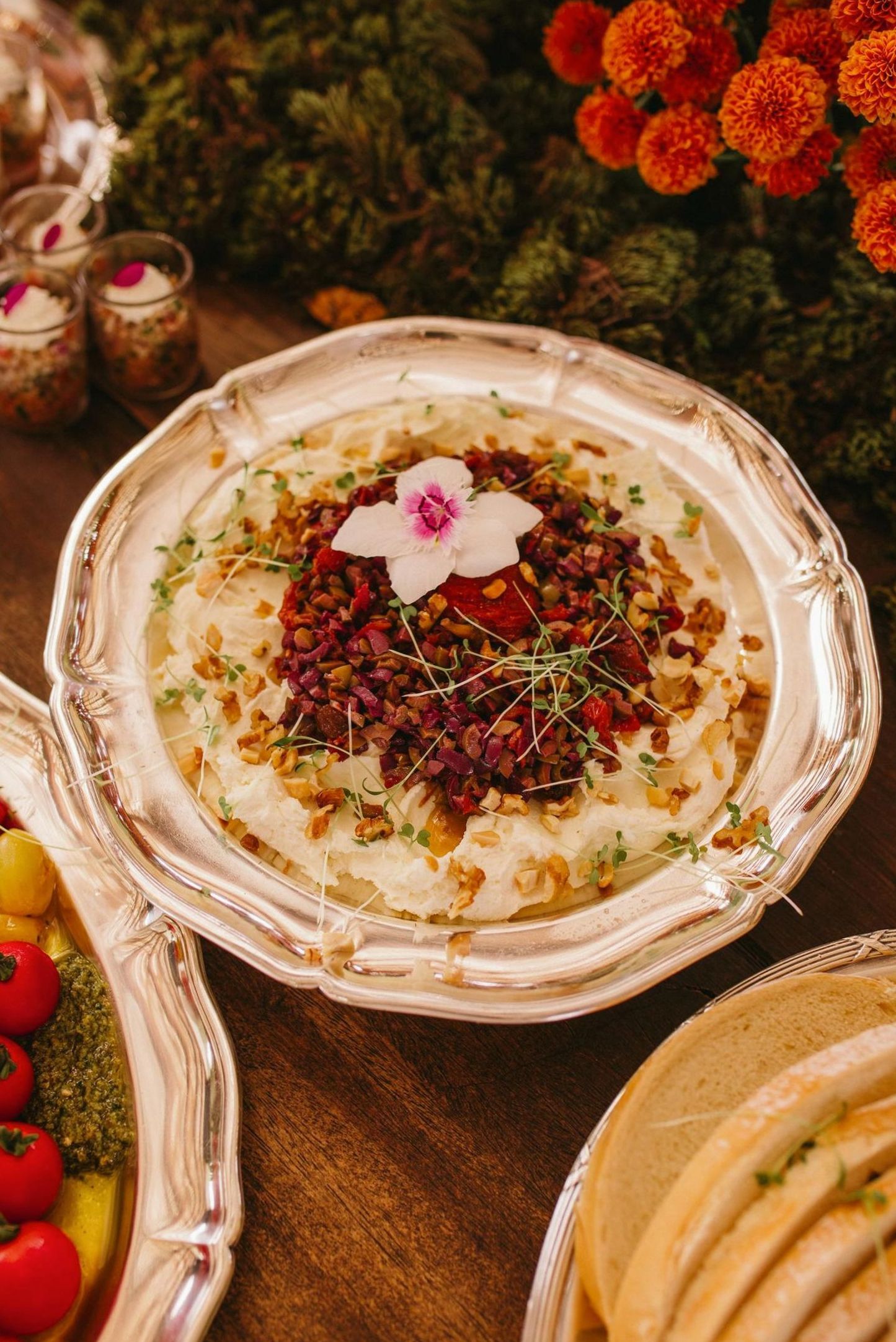 Luxury wedding table setting